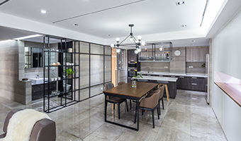 整木定制裝修現(xiàn)代風(fēng)格有什么注意事項(xiàng)？