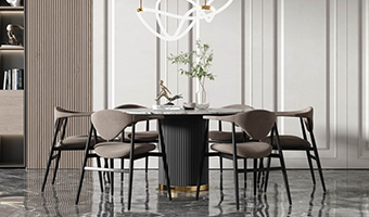 墻面是用護(hù)墻板好還是貼墻布好？